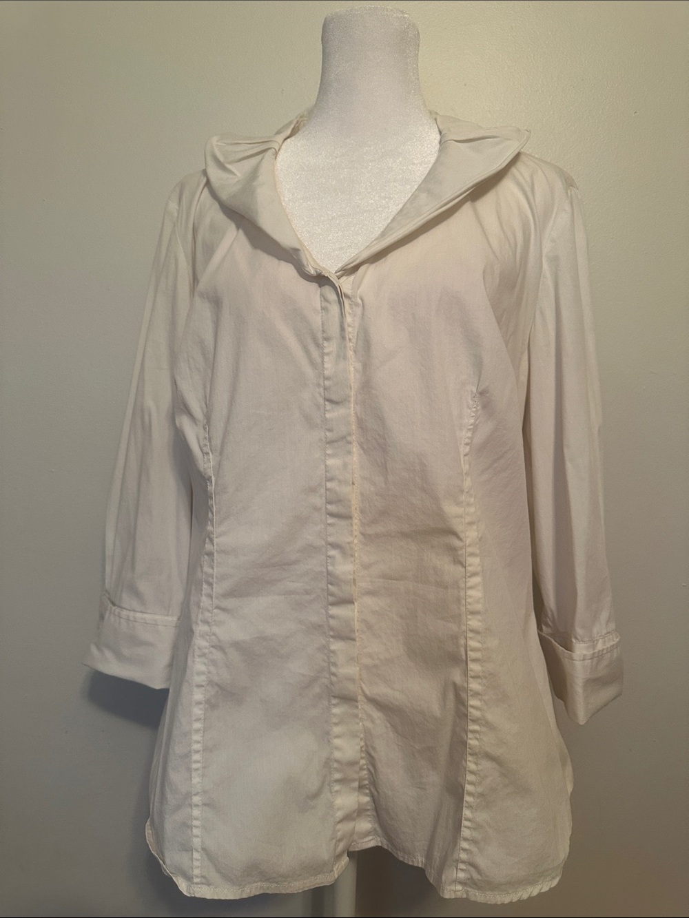 Peter Nygard White Button-Front Women's Top Size 10